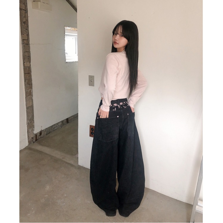 Wiosna 2026: Modne, uniwersaln – Embroidery Jeans Sakura recenzja i cena