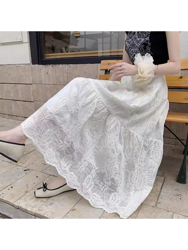 Damska spódnica plus size z wy – Embroidery Effect recenzja i cena