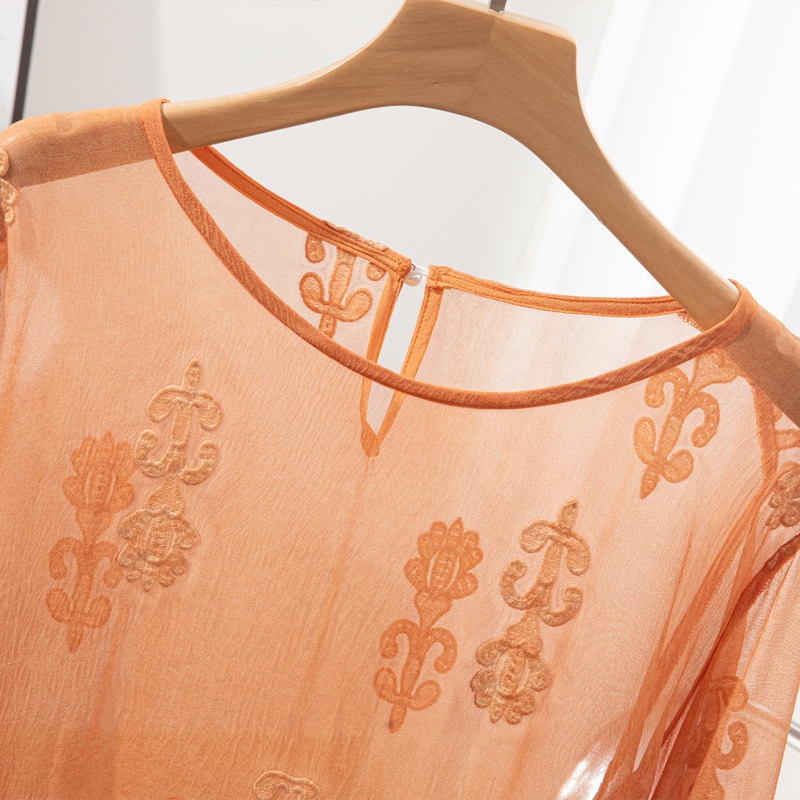 Damska bluzka z długim rękawem – Embroidery On Shirt recenzja i cena